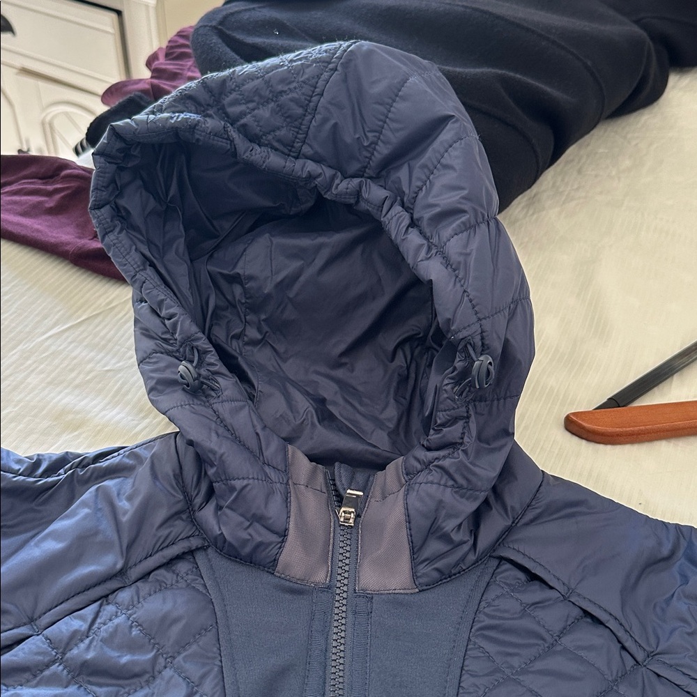 Athleta Rock Ridge Jacket size Large Navy - Picture 10 of 14